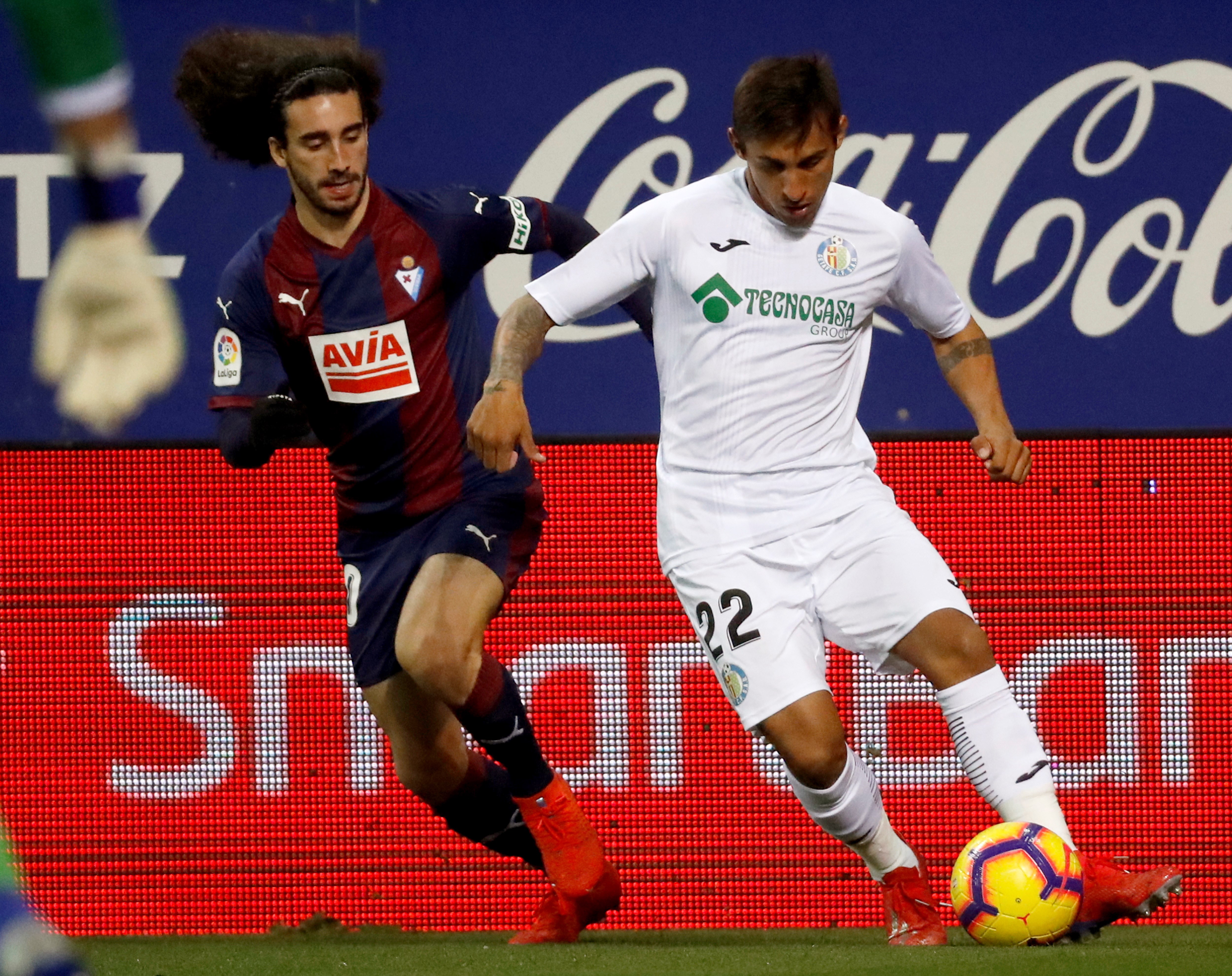 关于埃瓦尔连胜欲望受挫，主场战平令人失望的信息