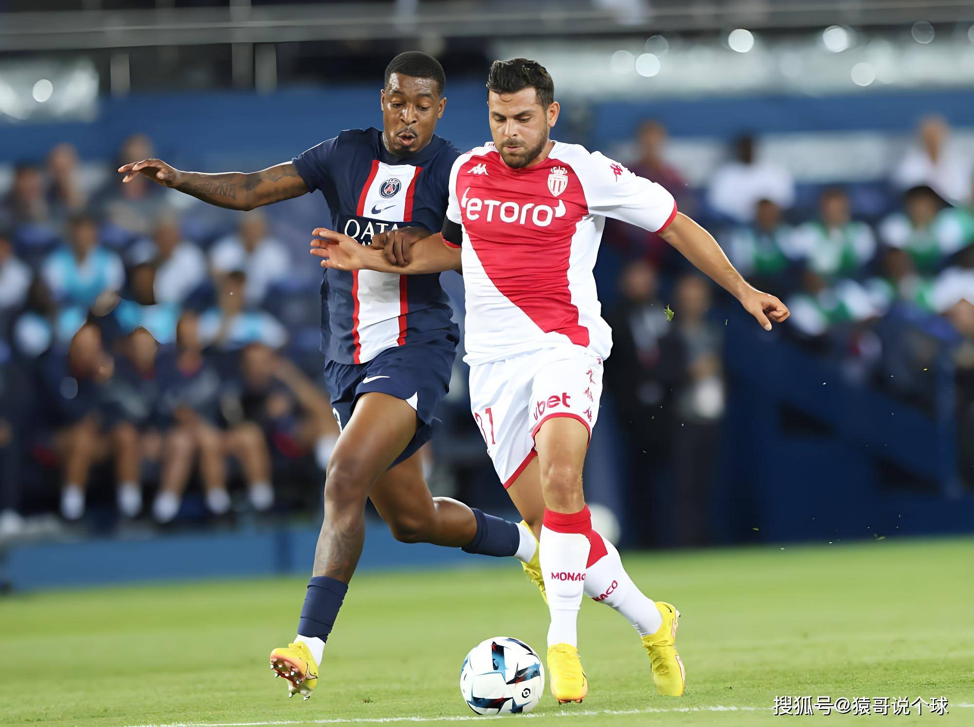 克罗托内后防稳固，球队退守成为焦点的简单介绍